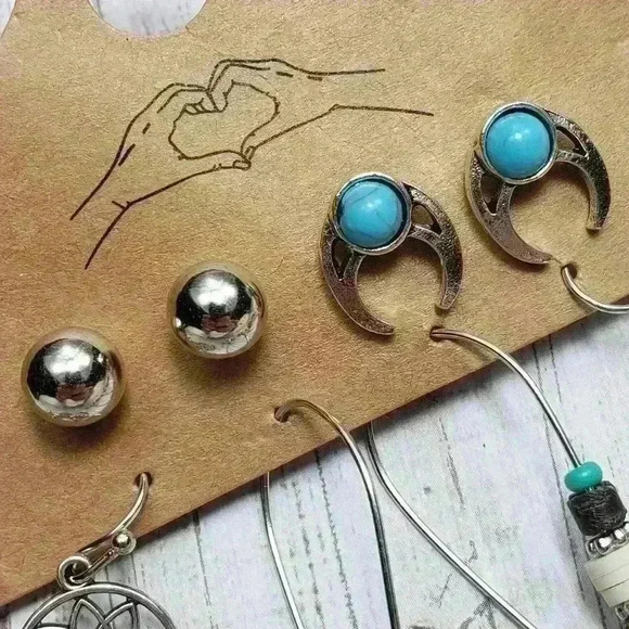NWT Bohemian Vintage Earrings Silver Alloy Turquoise Bohemian Hippy Western - Picture 6 of 8